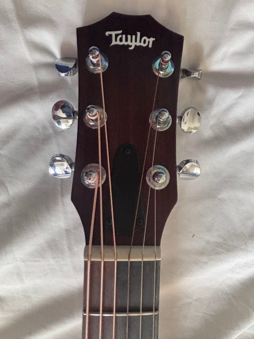 ゼ*ク様 【⚠️超美品】Taylor GS Mini (ケース・チューナー付き)