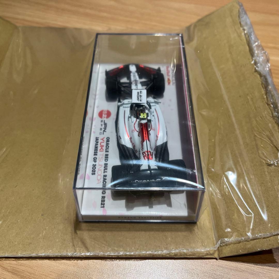 ミニチャンプス 1/43 オラクル レッドブル　2025 日本GP 角田裕毅