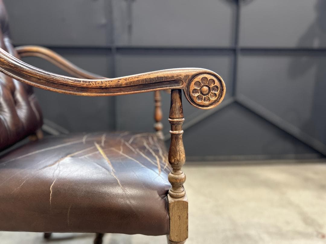 ❖英国Antique❖ ハイバックチェア チェスターフィールド　ネオルネッサンス