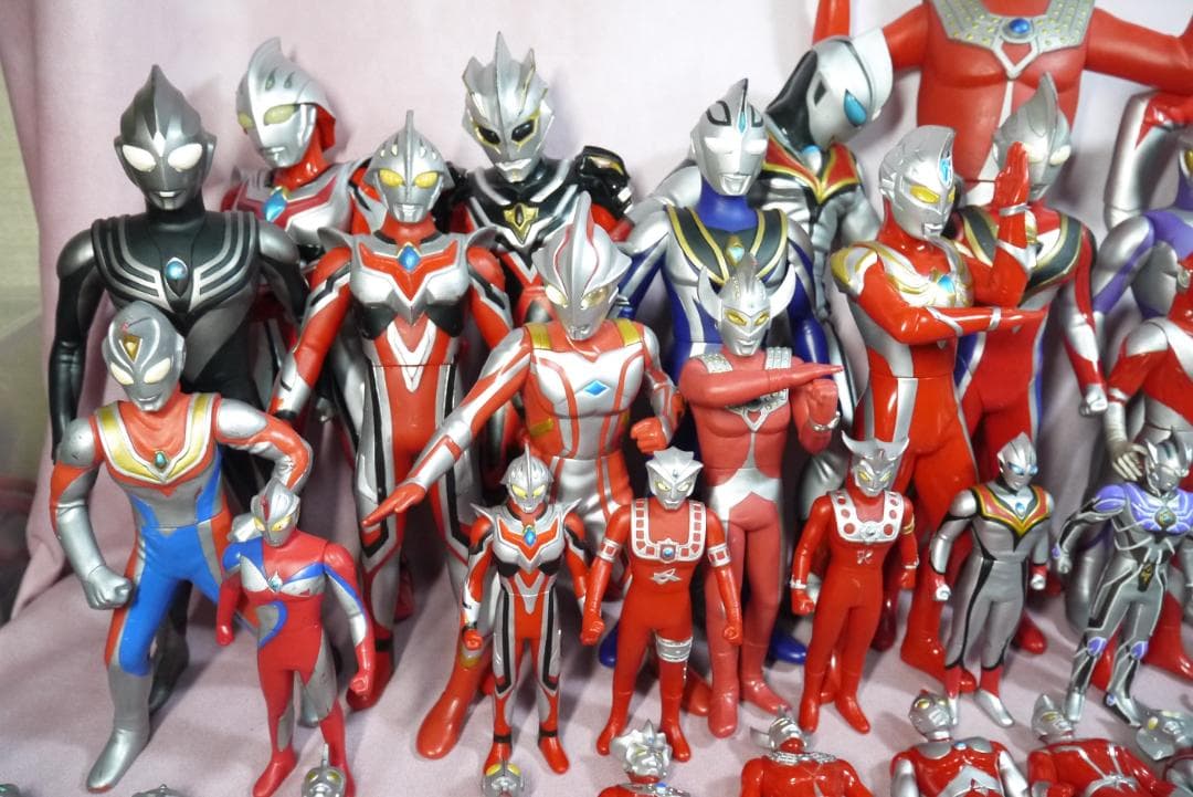 ウルトラヒーローシリーズ　ビッグサイズソフビフィギュア　ウルトラマン　100体