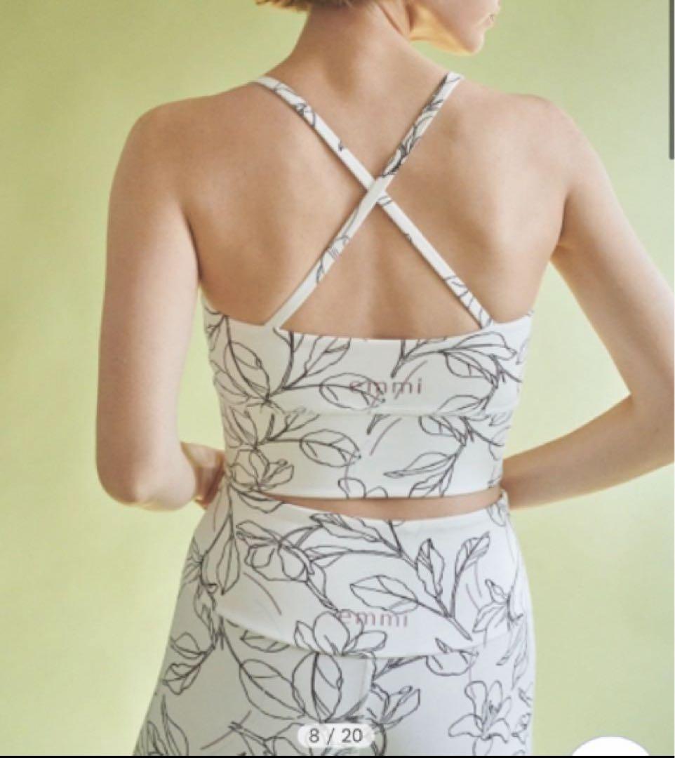 エミヨガ emmi yoga セットアップ M