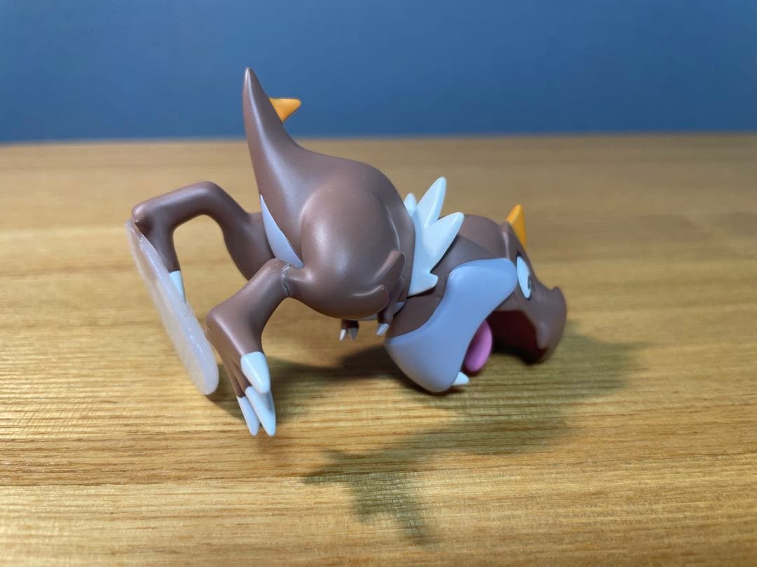 ガチゴラス　チゴラス　フィギュア