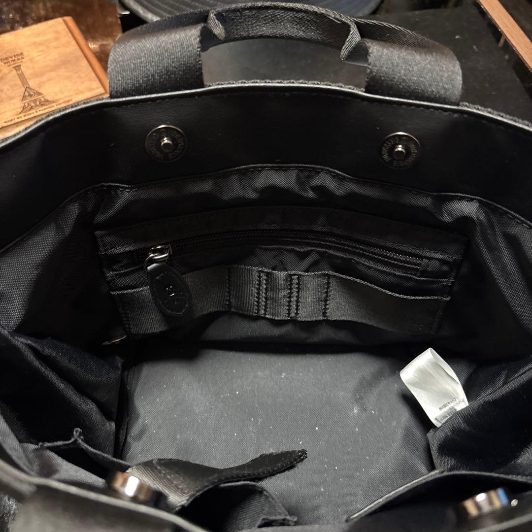 MARK&LONA マークアンドロナ ラウンドバッグ カートバッグ 迷彩ブラック