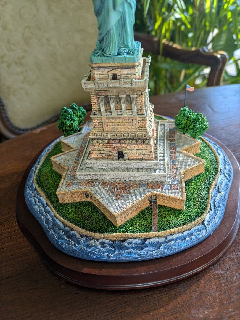 希少 公式限定品！美しい 自由の女神 像 証明書付 アメリカ