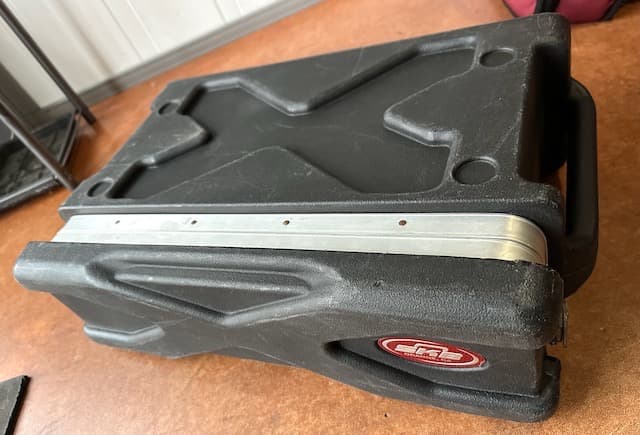 GALLIEN-KRUEGER 700RB-II（SKBケース付）