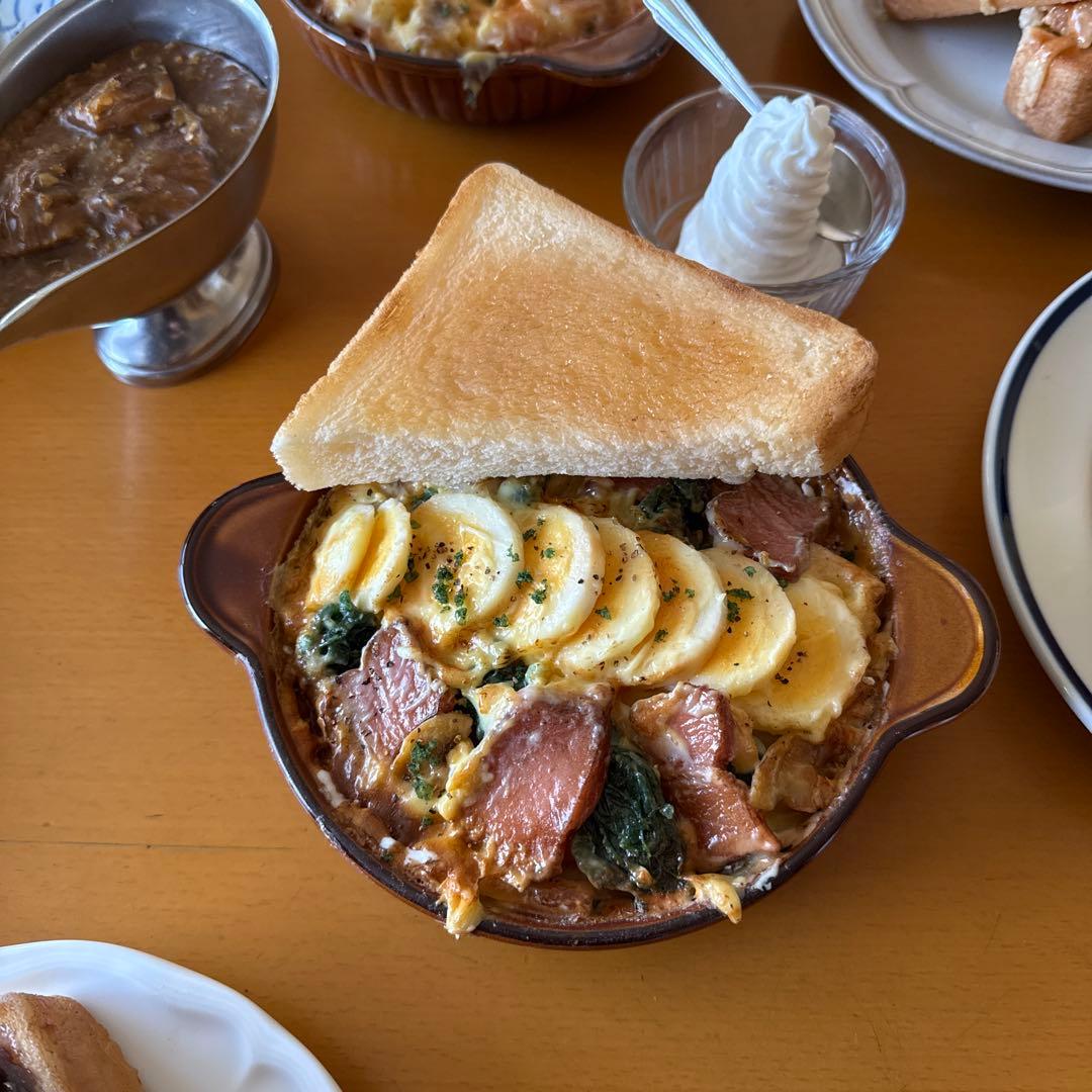 洋食店メニュー商品ケース　　 (実物大)食品サンプルセット￼