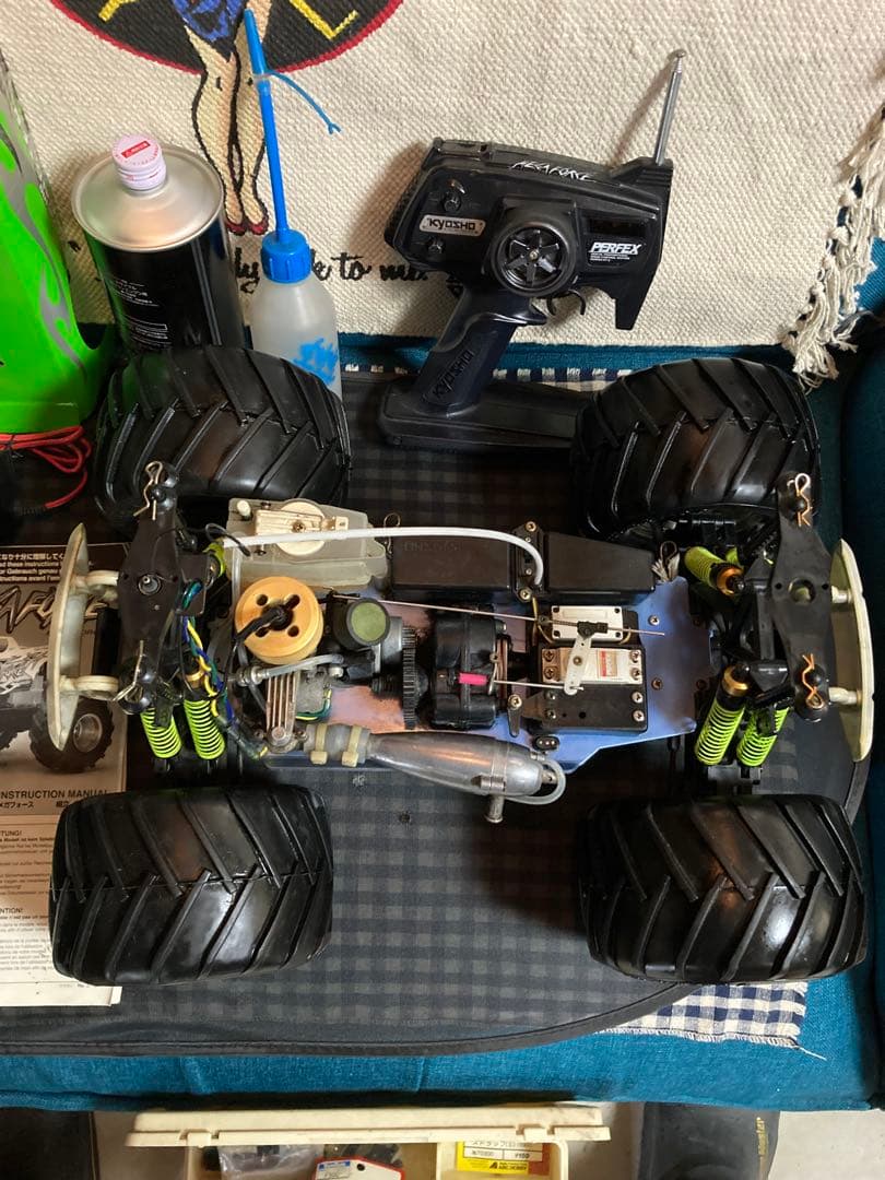 専用　MEGA FORSE 1/8エンジンカー　ビッグフット　モンスタートラック