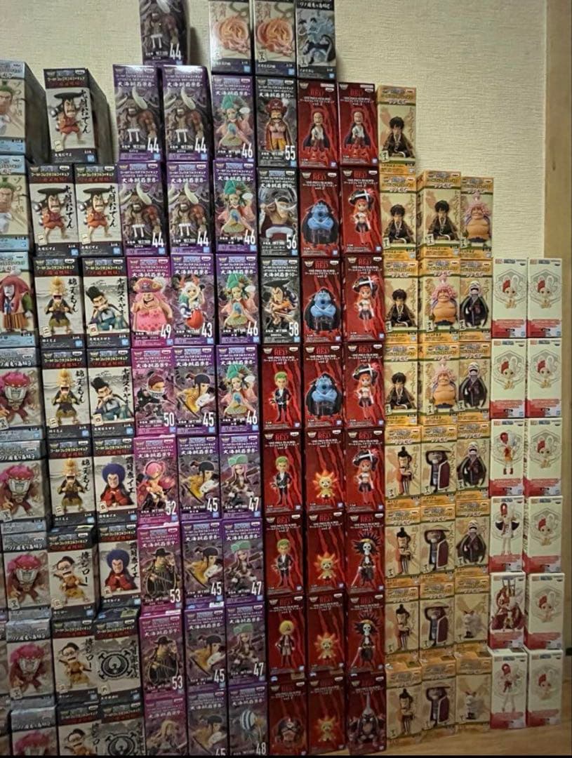 ワンピース　ワールドコレクタブル　フィギュア　143点セット