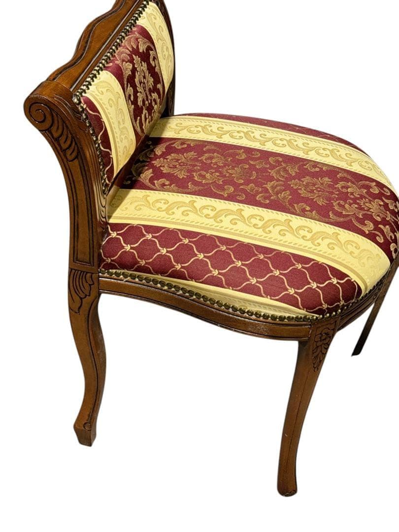 スツール　イタリアスツール　イタリア家具　フットスツール　インテリア