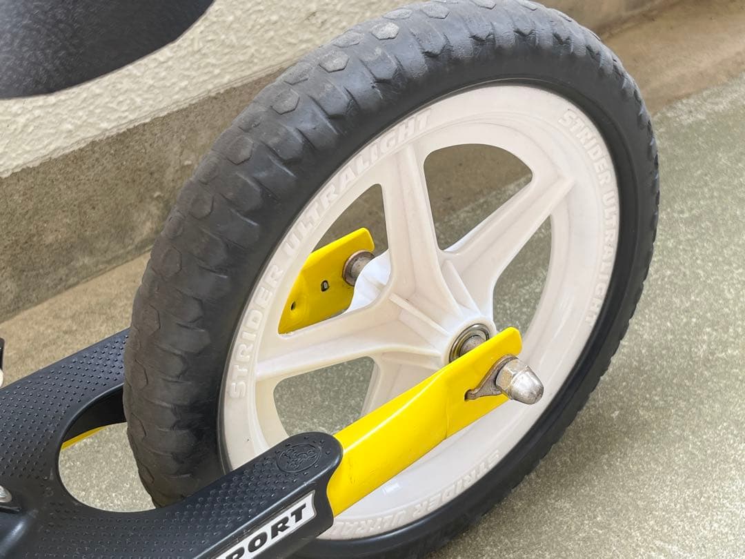 【カスタム】ストライダー スポーツ イエロー ダディラボハンドル