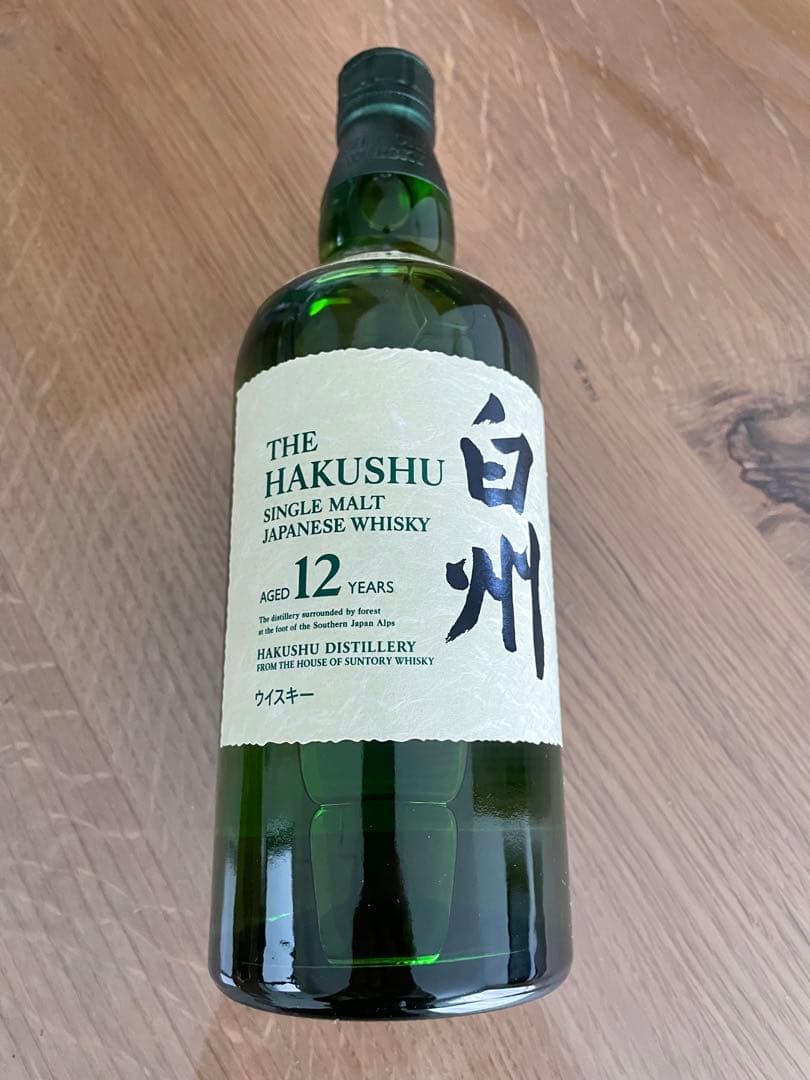 サントリーシングルモルトウイスキー白州12年700ml箱付き
