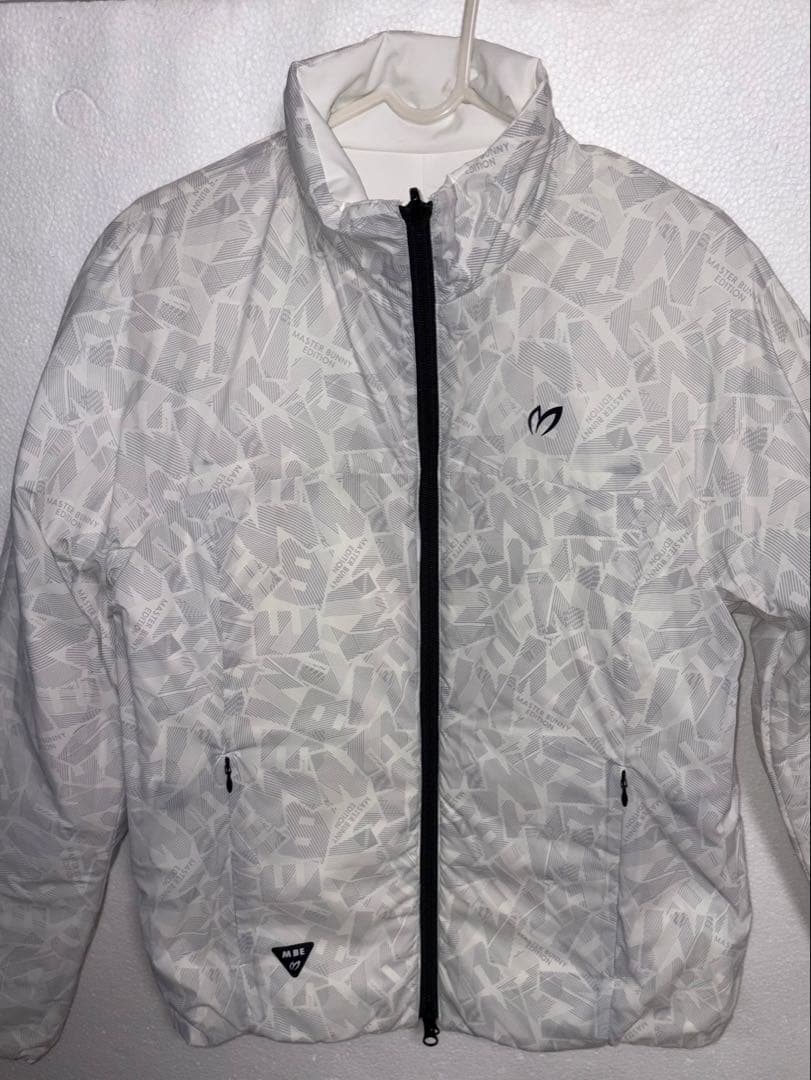 MBE ホワイトジャケット メンズウェア 美品・3日着用