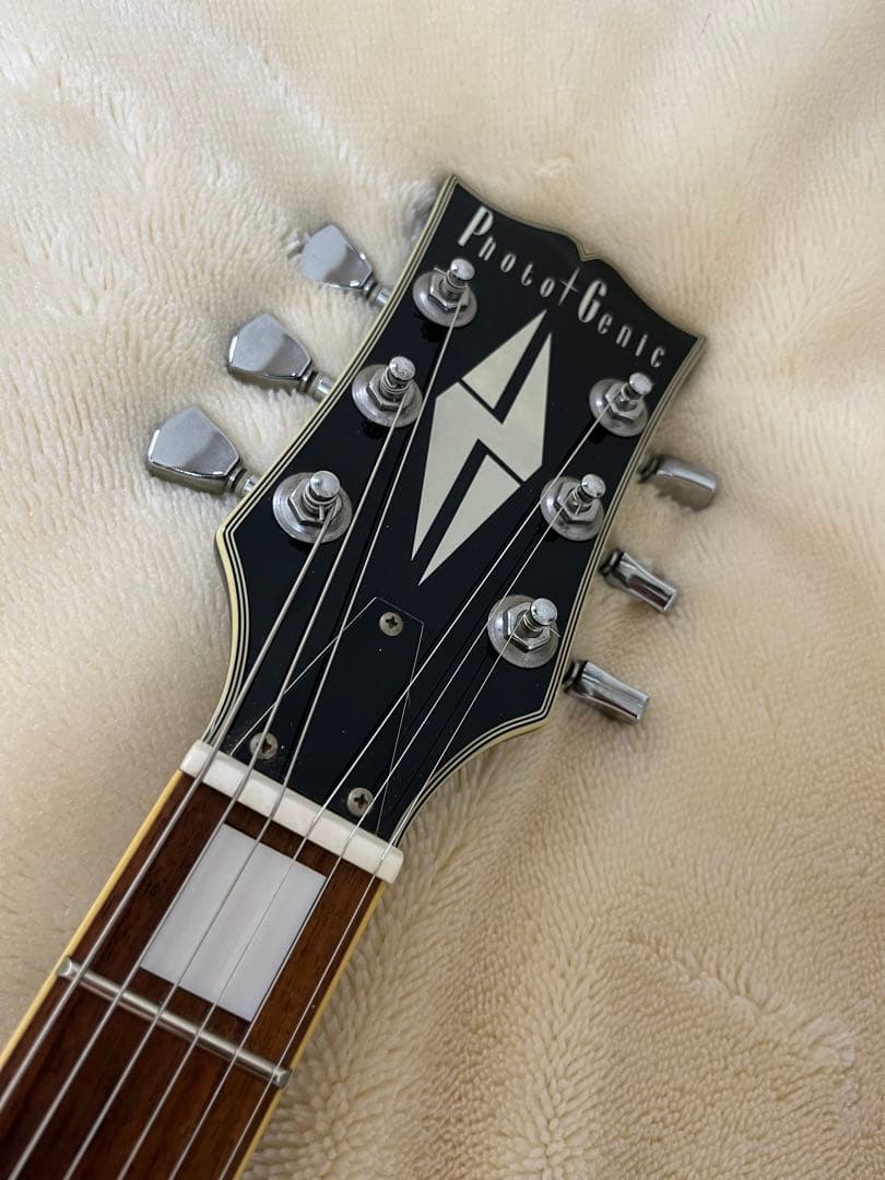 【調整済】フォトジェニック　レスポール　エレキギター