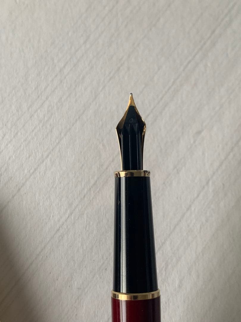 MONTBLANC 144 万年筆 ボルドー 14Kペン先