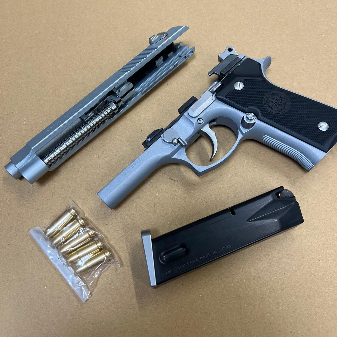 トイガン BERETTA M92F INOX EVOLUTION MODEL GUN
