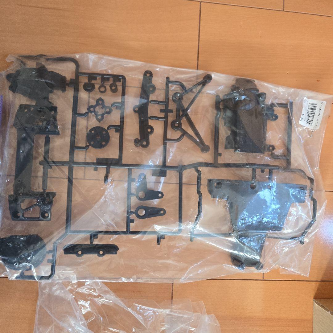 タミヤ1/10電動RC4WDレーシングバギー　スーパーアバンテ（TD4シャーシ）