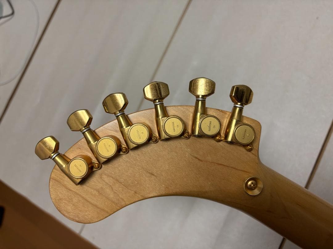 FERNANDES フェルナンデス ZO-3C（メタリックレッド）