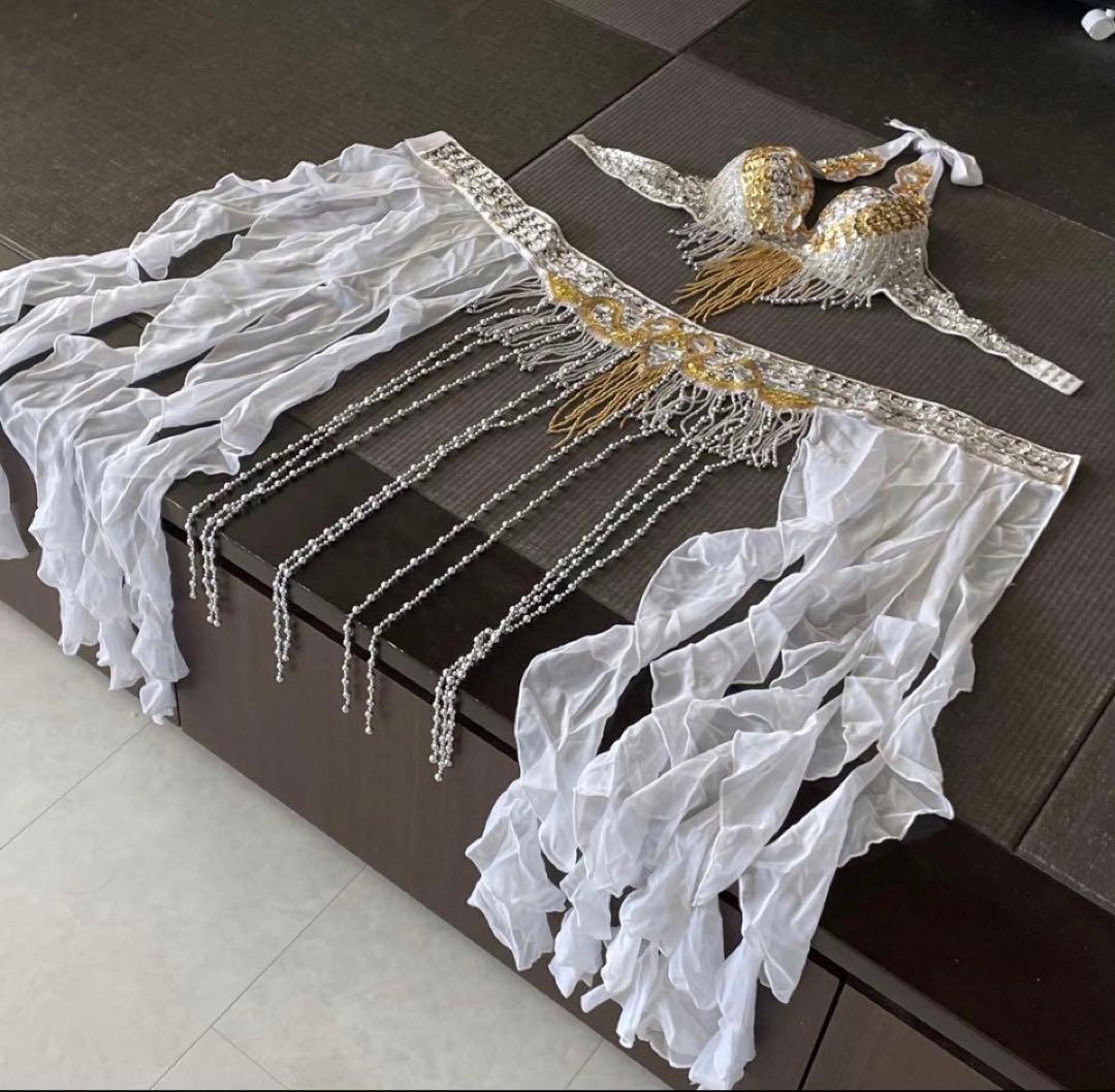 ベリーダンス衣装ビーズフリル ブラ & ベルトセット【ホワイト】豪華オリエンタル