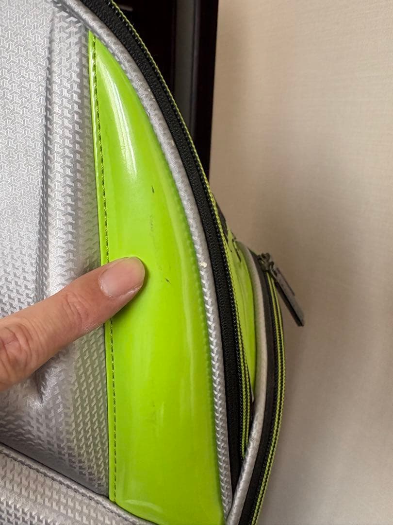 ブリヂストンTOUR B シルバーキャディバッグ