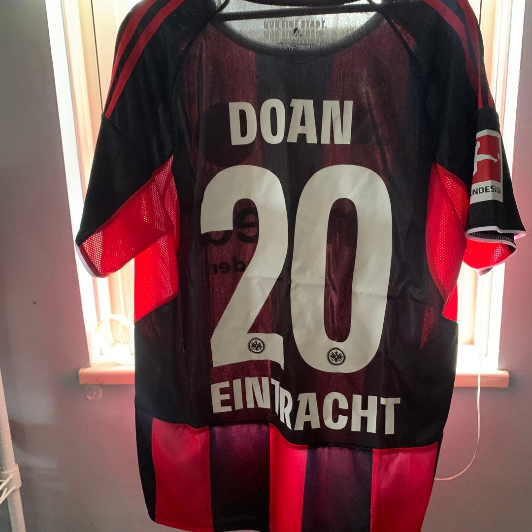 フランクフルト　堂安