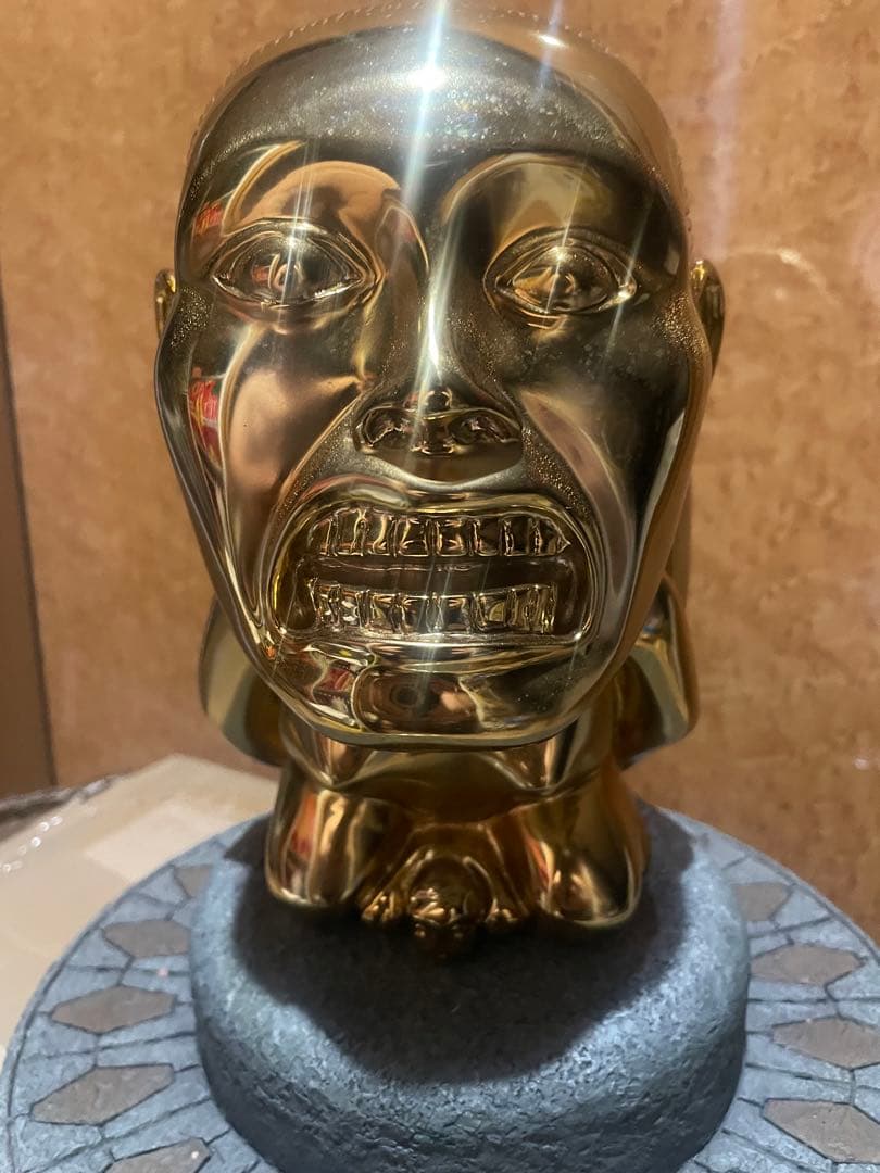 最終値下　インディジョーンズ　ゴールデンアイドル　チャチャポヤン像　プロップ