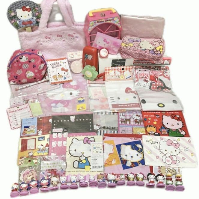 ハローキティ ぬいぐるみ グッズ まとめ売り サンリオ 大量 170点以上