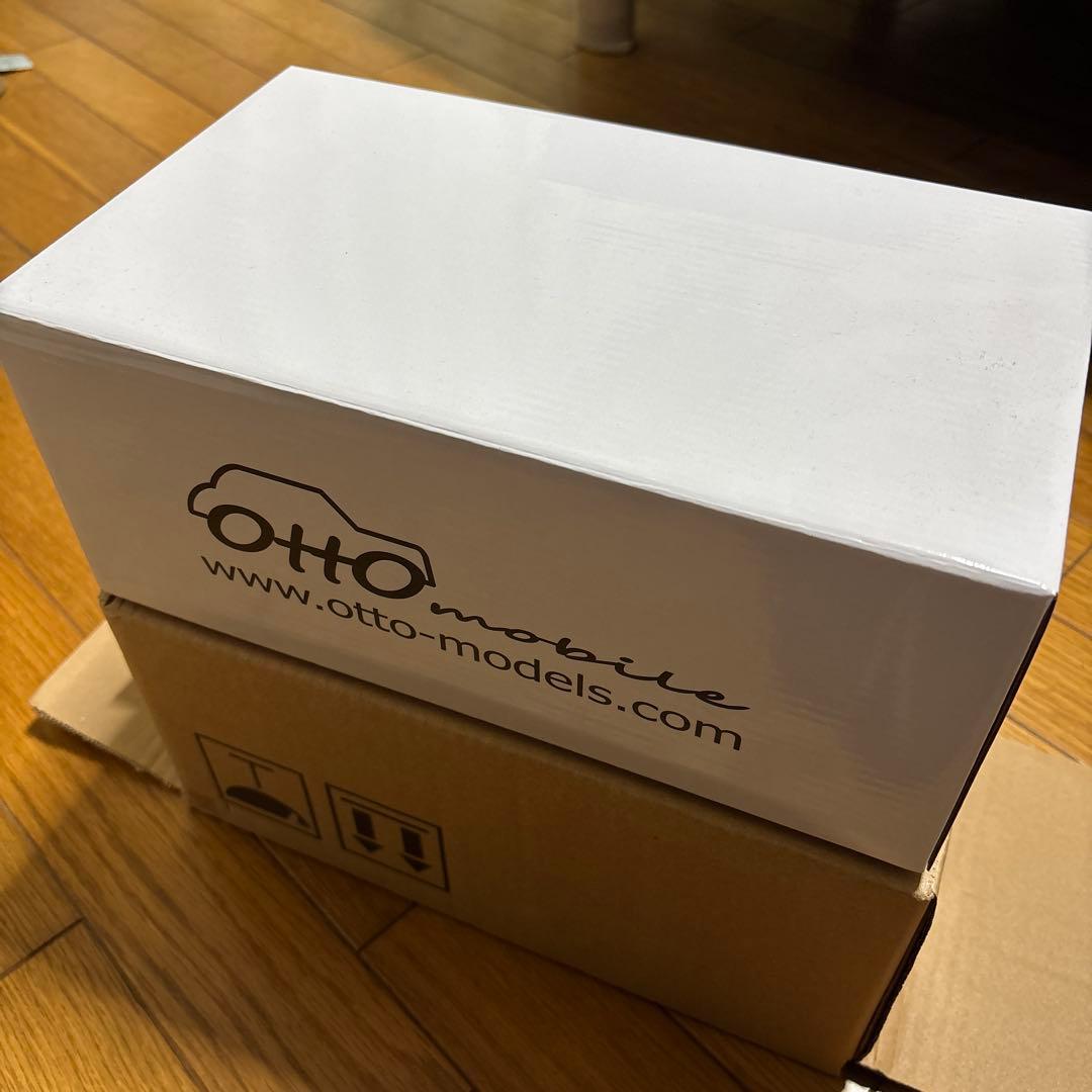 【1/18 ミニカー】OttO mobileホンダCR-X デルソル 1995