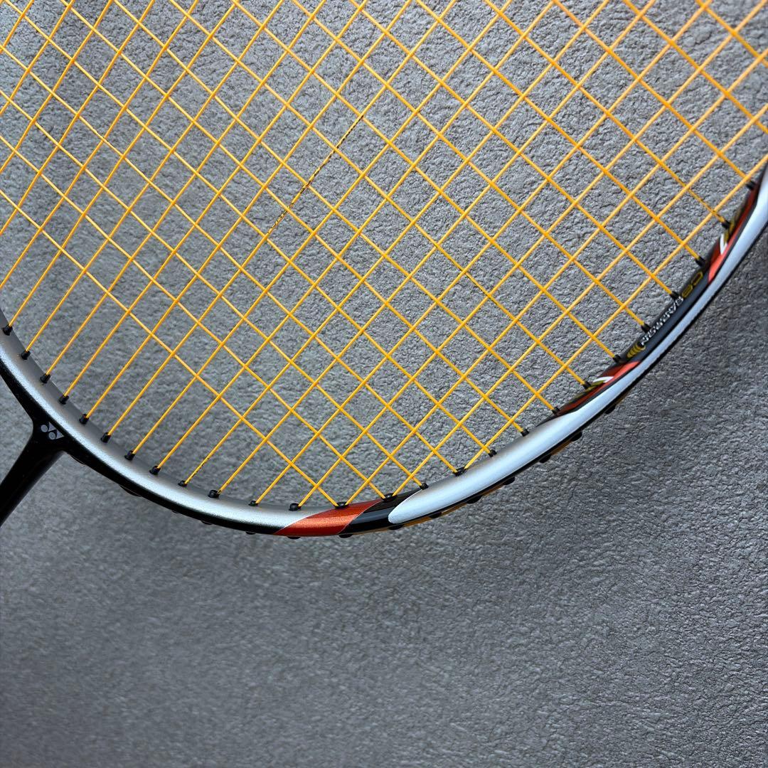 【極美品】YONEX ARCSABER 8 DX 3UG5 廃盤②