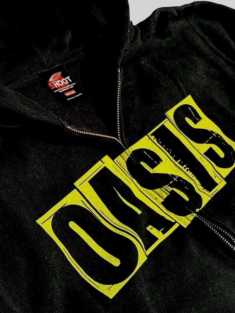 オアシス oasis フーディ　　　　　　　　　　　　　　ジップパーカー 黒 M