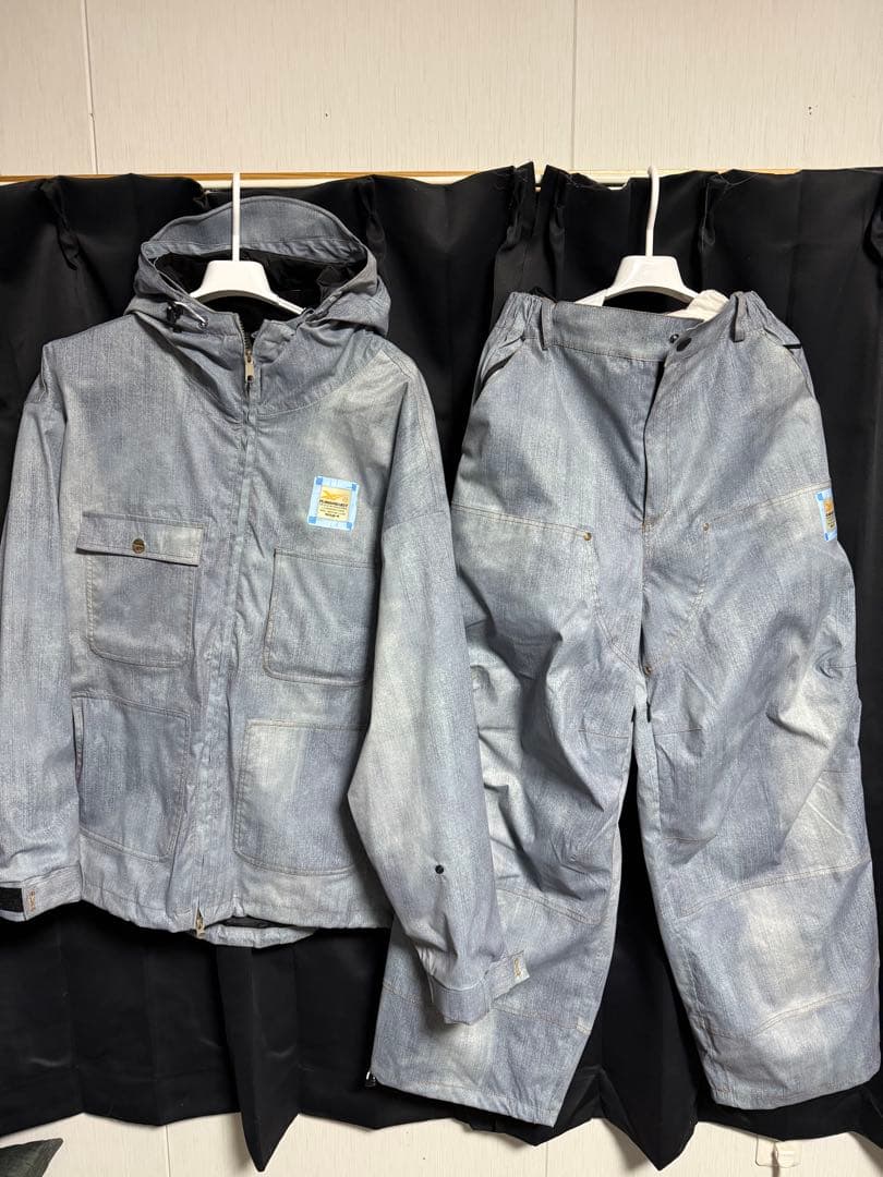 25-26 マウンテンロックスター 上下セット