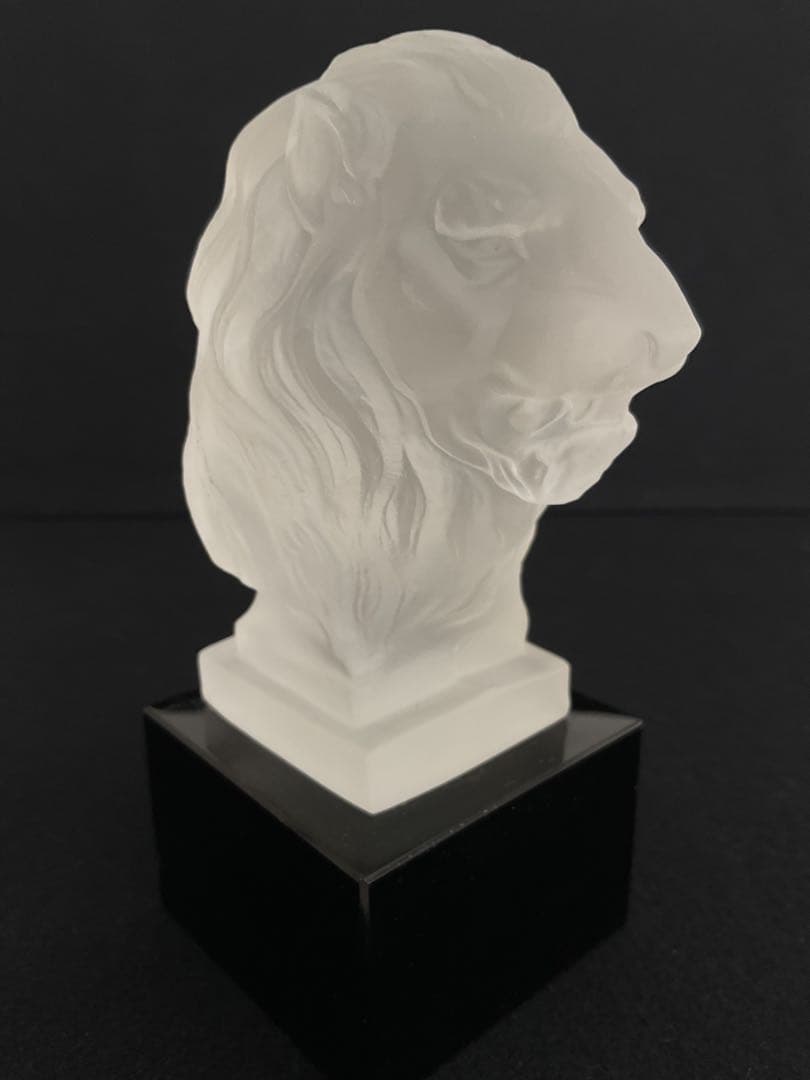 RED ASHAY LIONレッドアッシェイ ライオンFrosted Glass