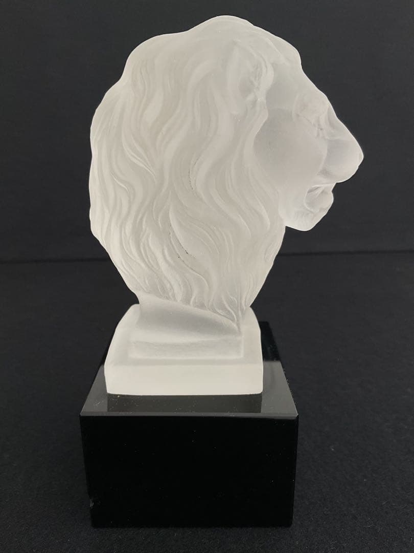 RED ASHAY LIONレッドアッシェイ ライオンFrosted Glass