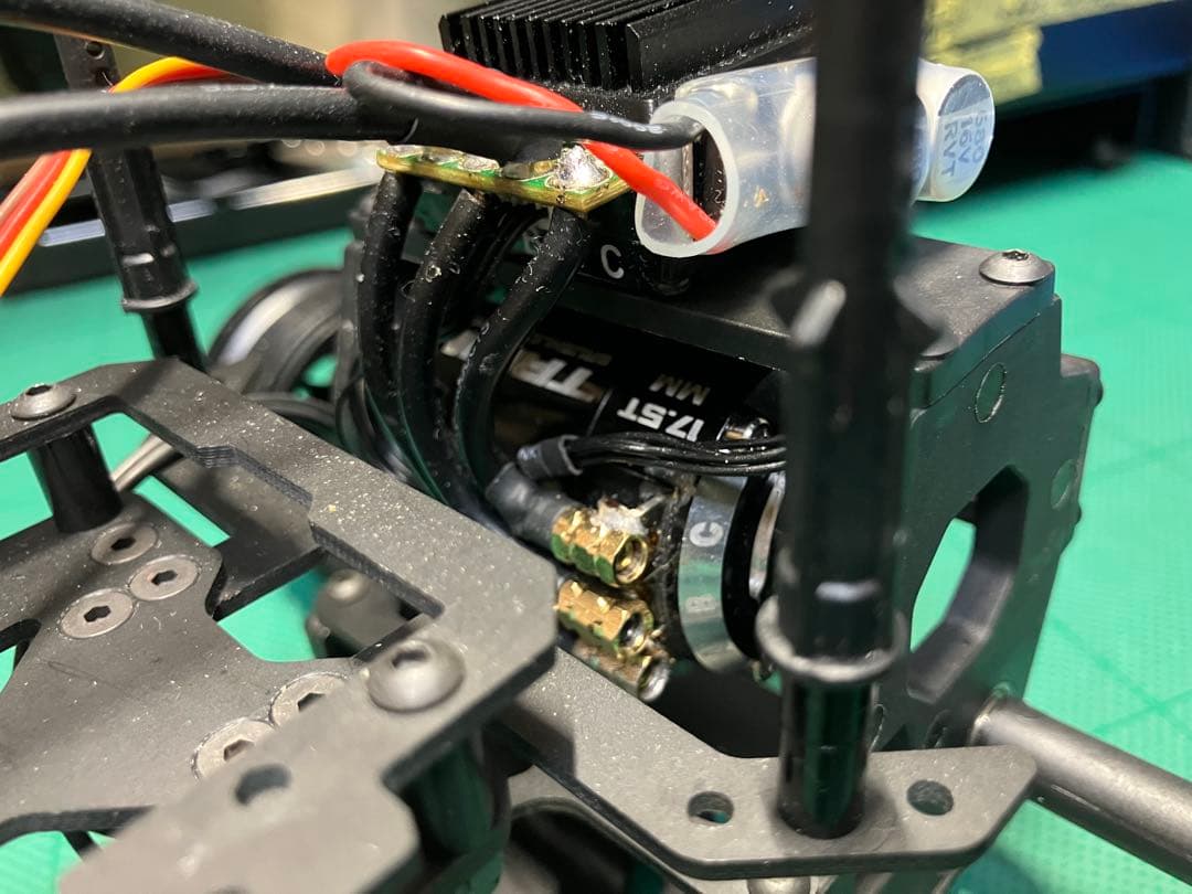 D-LIKE LP-86 ブラシレスアンプ　モーター　サーボ　ジャイロ付き