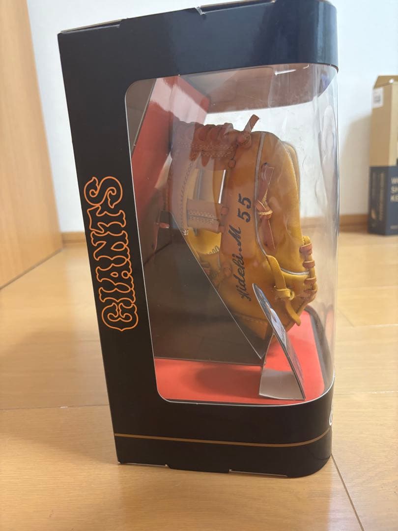 松井秀喜モデル GIANTS ミレニアム2000 優勝記念ミニチュアグローブ