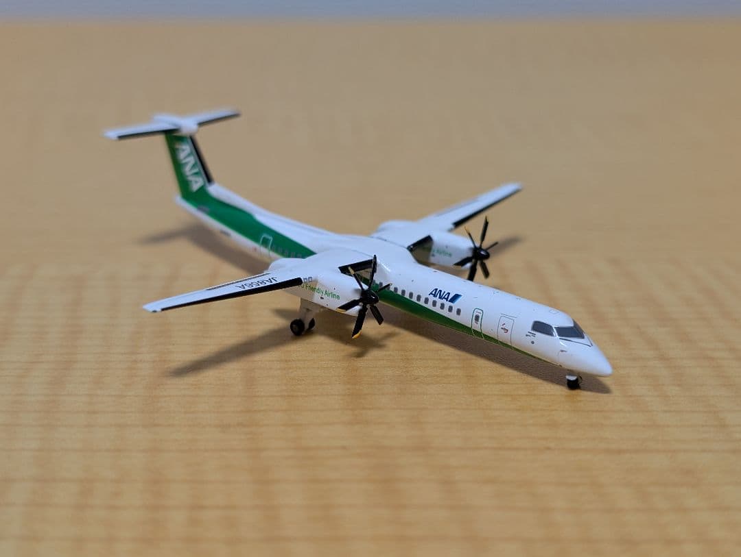 航空機・ヘリコプター ANA DHC-8-402Q Dash 8 JA856A