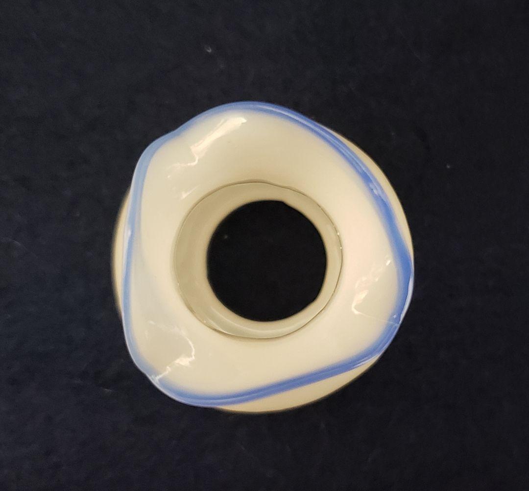 豆ランプ 火屋 ホヤ 乳白 金魚ほや 明治 大正 アンティーク レトロ ガラス