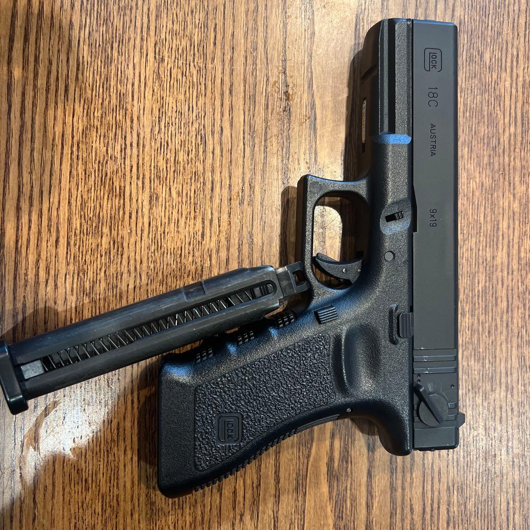 Glock 18Cガスガン　サバゲー　ハンドガン