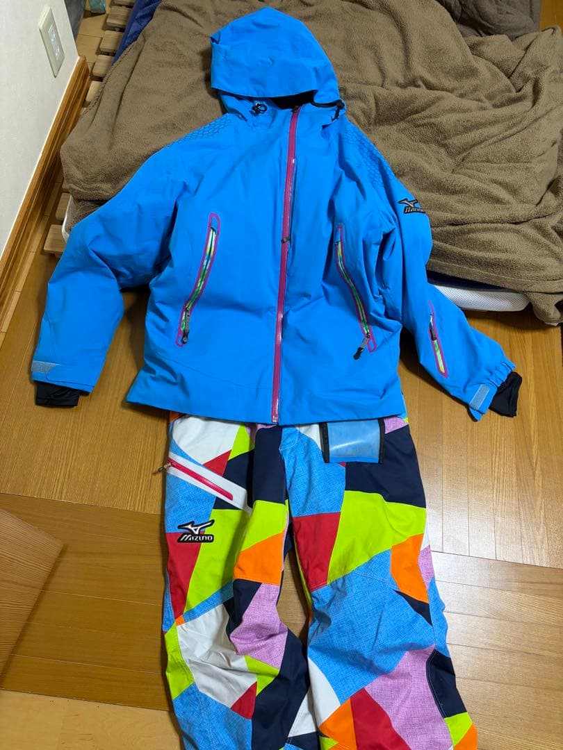 MIZUNO スキーウェア　ジャケットとパンツセット　ブレスサーモ