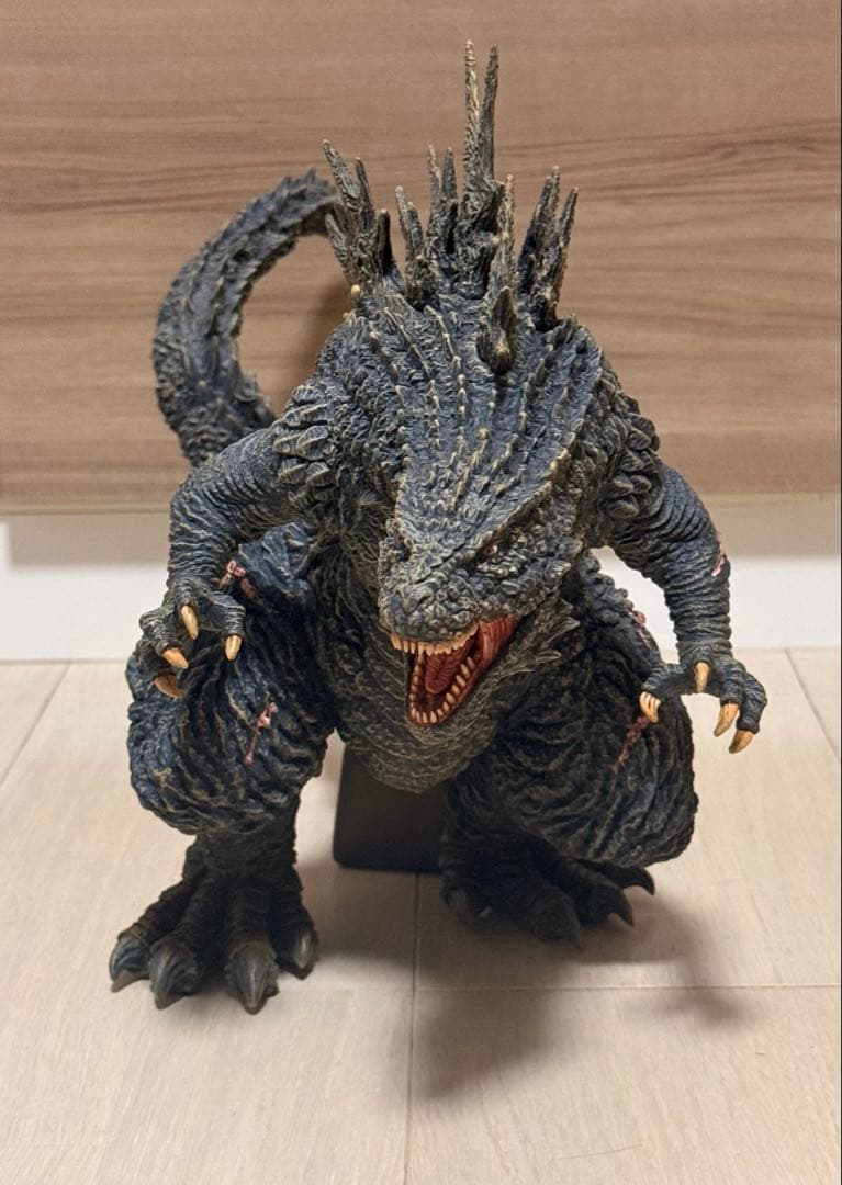 FAVORITE PRODUCTS LINE 呉爾羅(2023)