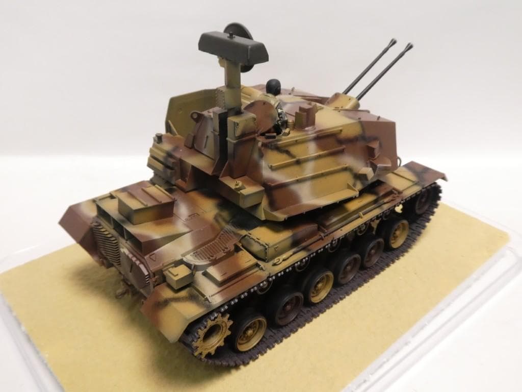 タミヤ　1/35 アメリカ陸軍 対空戦車ヨーク　完成品