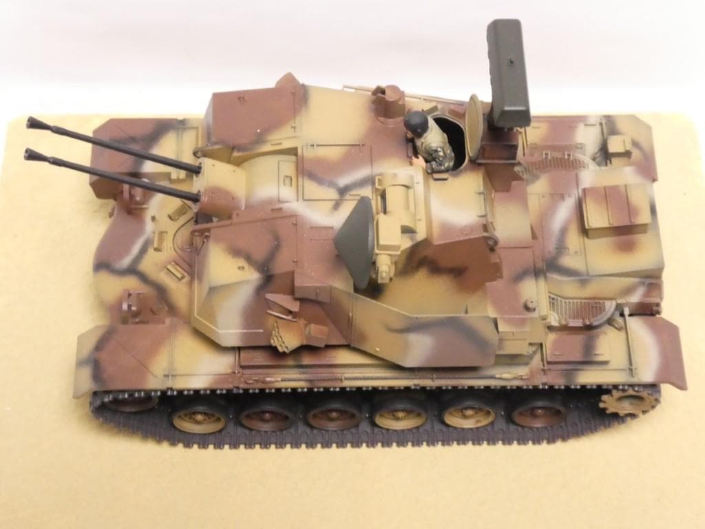 タミヤ　1/35 アメリカ陸軍 対空戦車ヨーク　完成品