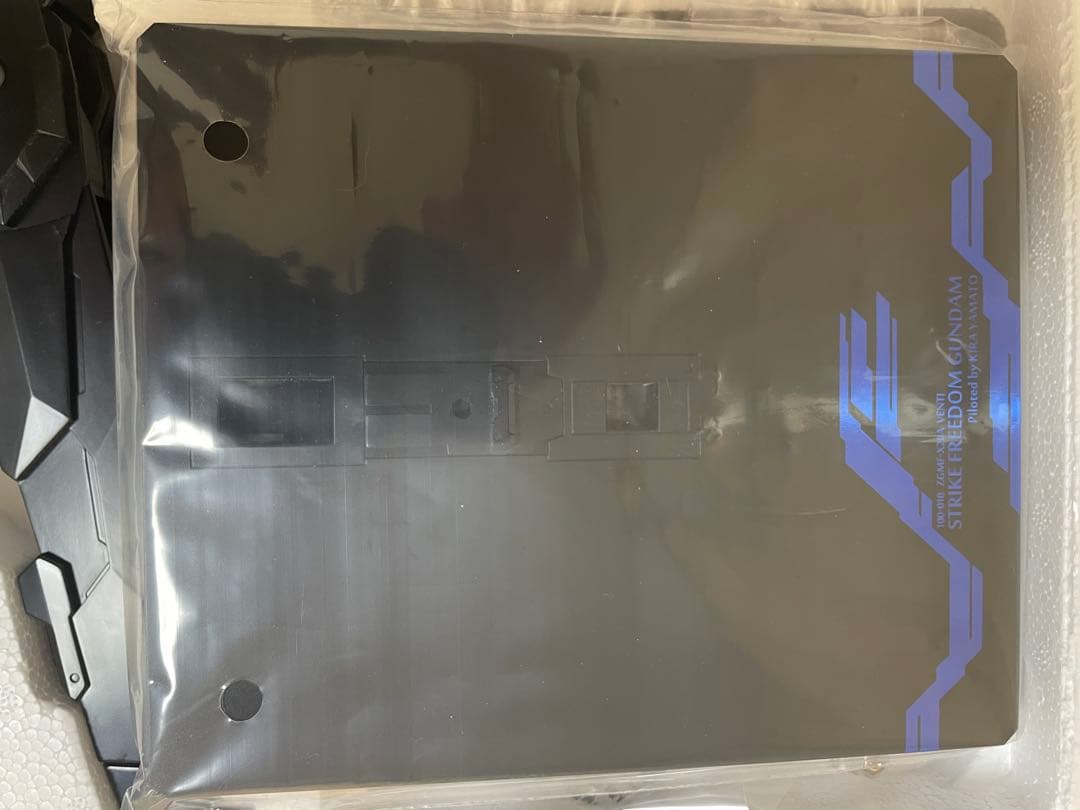 メタルビルド　ストライクフリーダム2024 中古品　送料込み