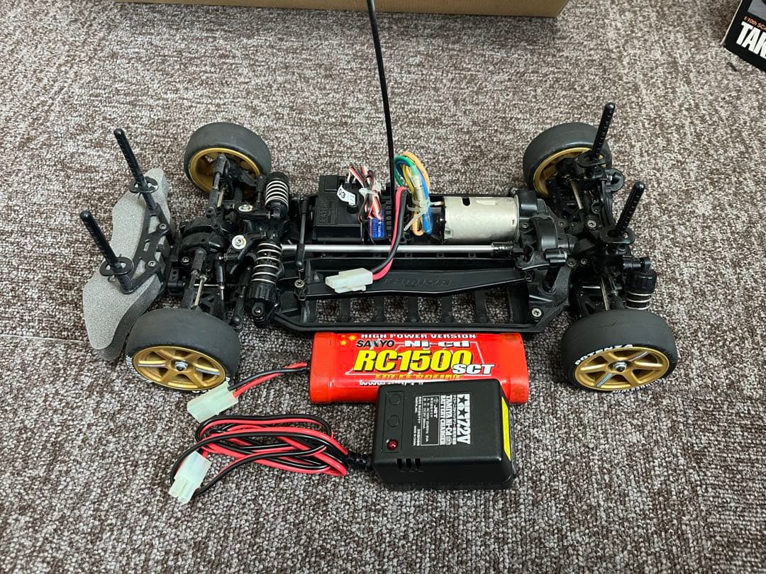 タミヤ　TB-03 タカタNSX メカ付きフルセット