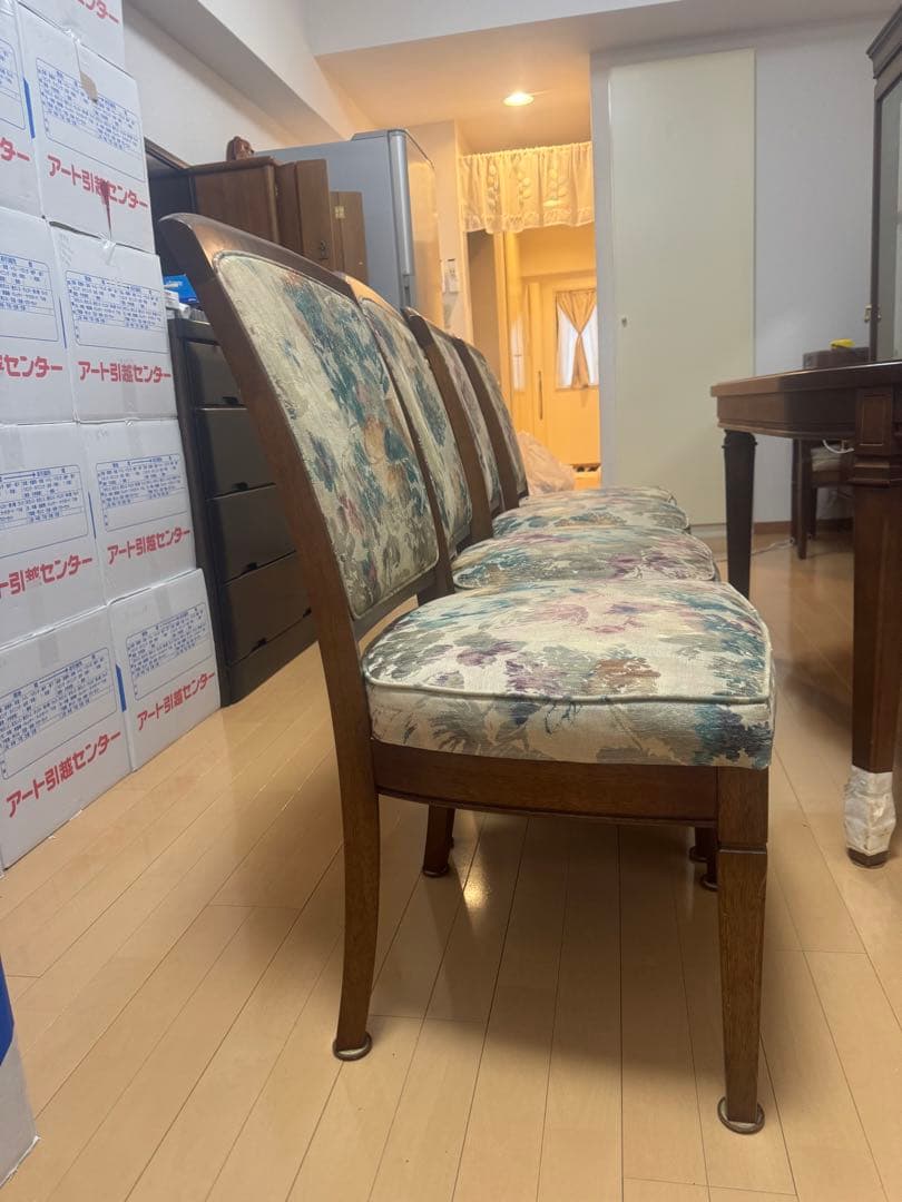 マルニモッコウ　地中海シリーズ　木製楕円形テーブル　花柄椅子4脚セット