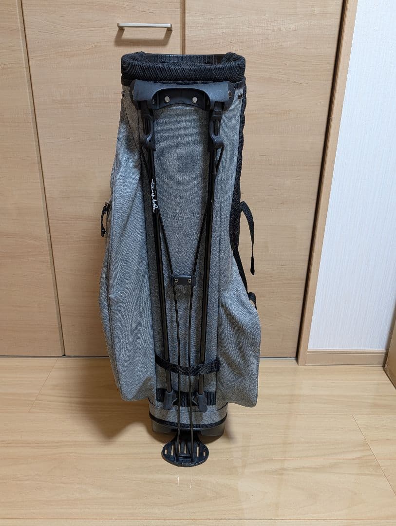 【TRAVISMATHEW/トラビスマシュー】スタンドキャディバック　グレー