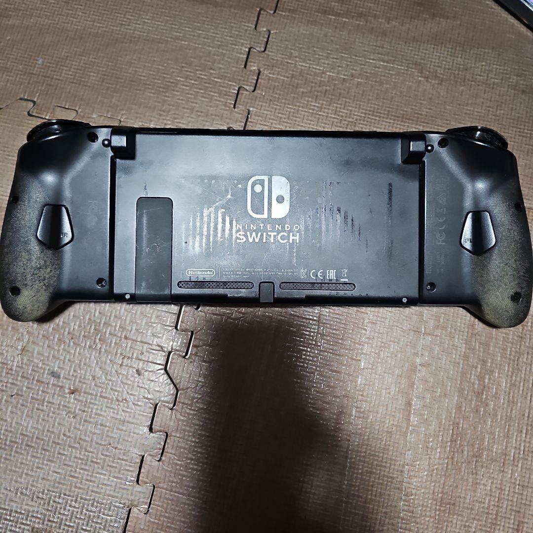 Nintendo Switch HORIコントローラー付き