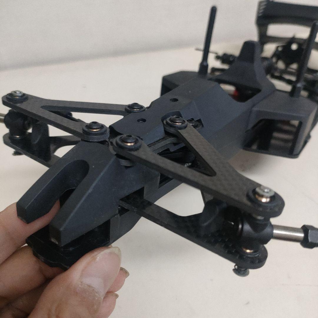 インフィニティ IF11 Ｆ1シャーシ スペアモノコック付き