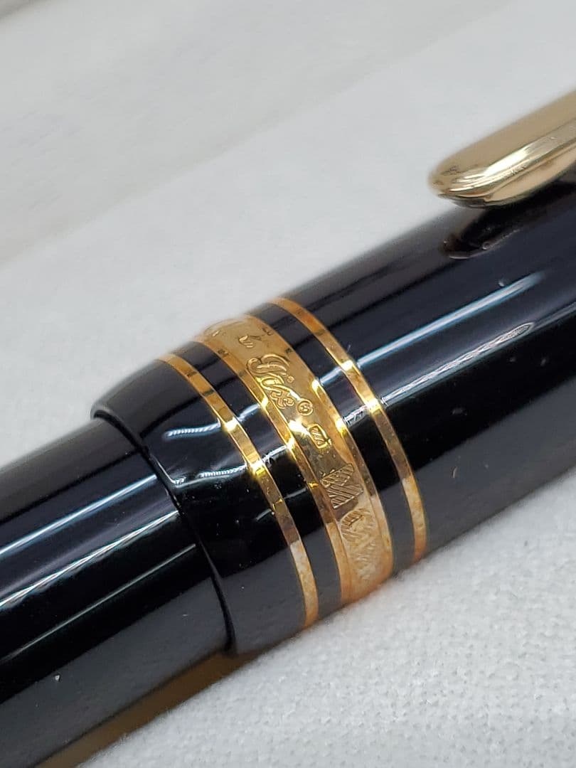 モンブラン マイスターシュテュック 14K 4810 万年筆　ネーム有　吸引式