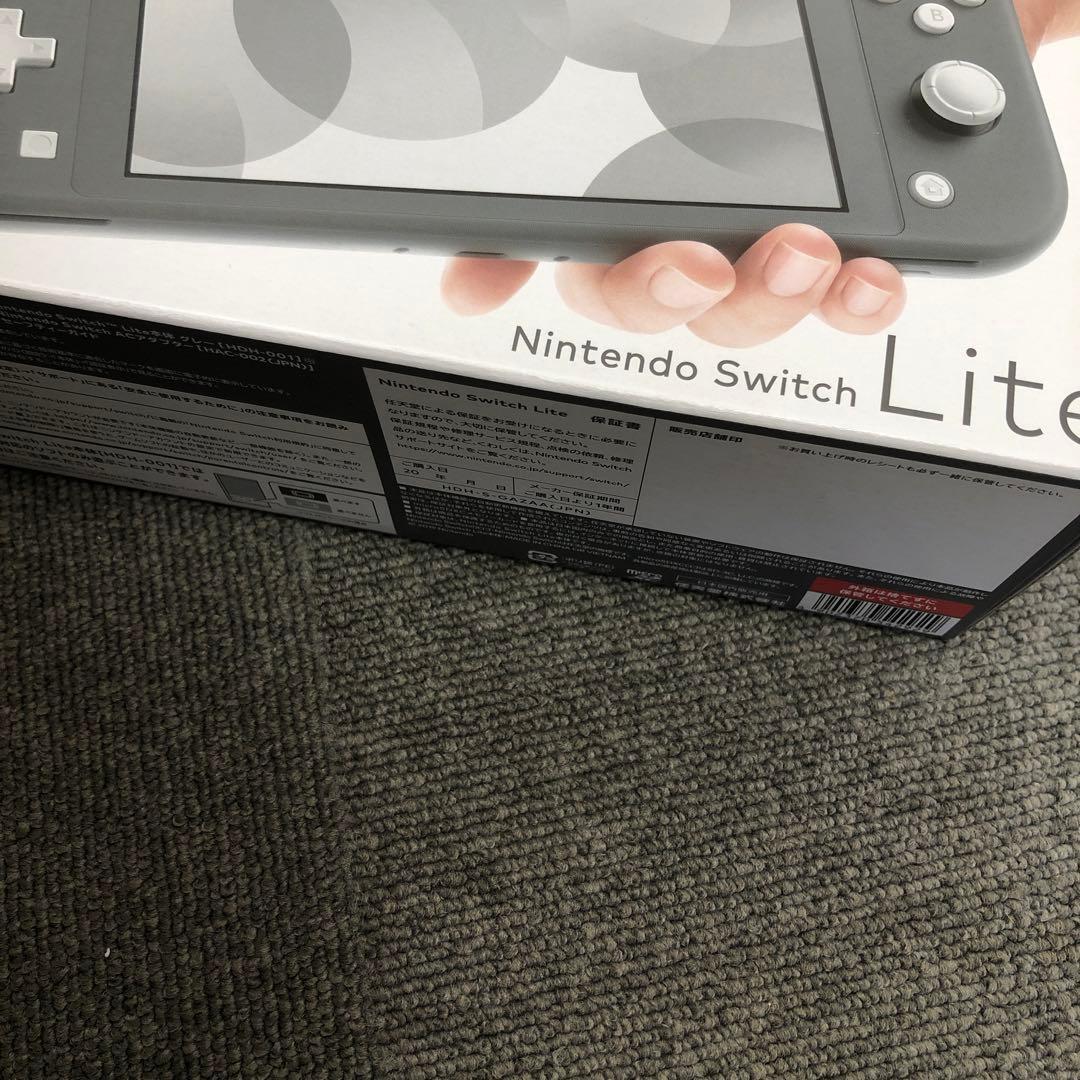 Nintendo Switch ライト　グレー