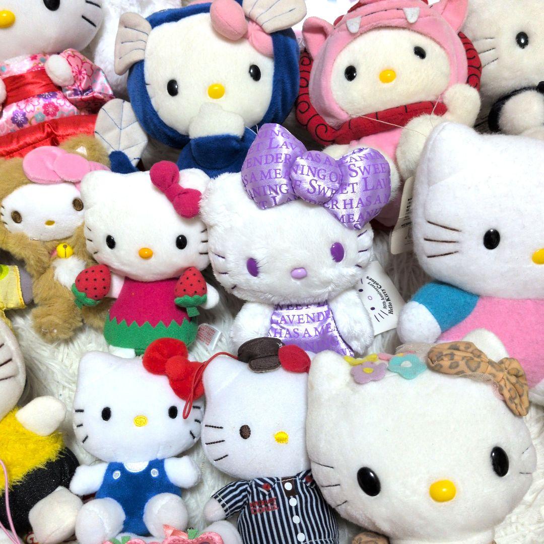 Sanrio ハローキティ　ぬいぐるみ　おまとめ売り　32個